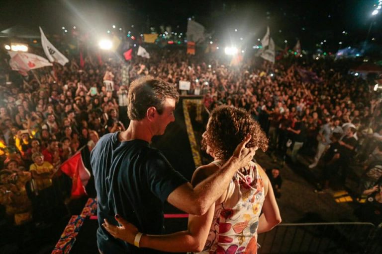 Freixo Holds Final Rally Before Oct. 30 Rio Mayoral Election