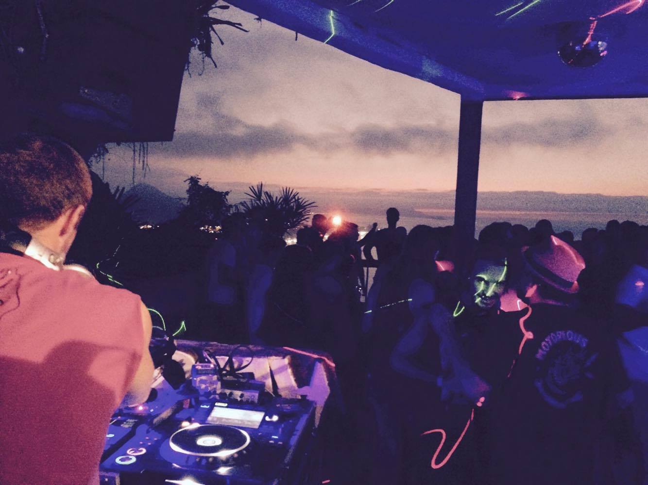 Heartbeatz, Copacabana, Rio de Janeiro