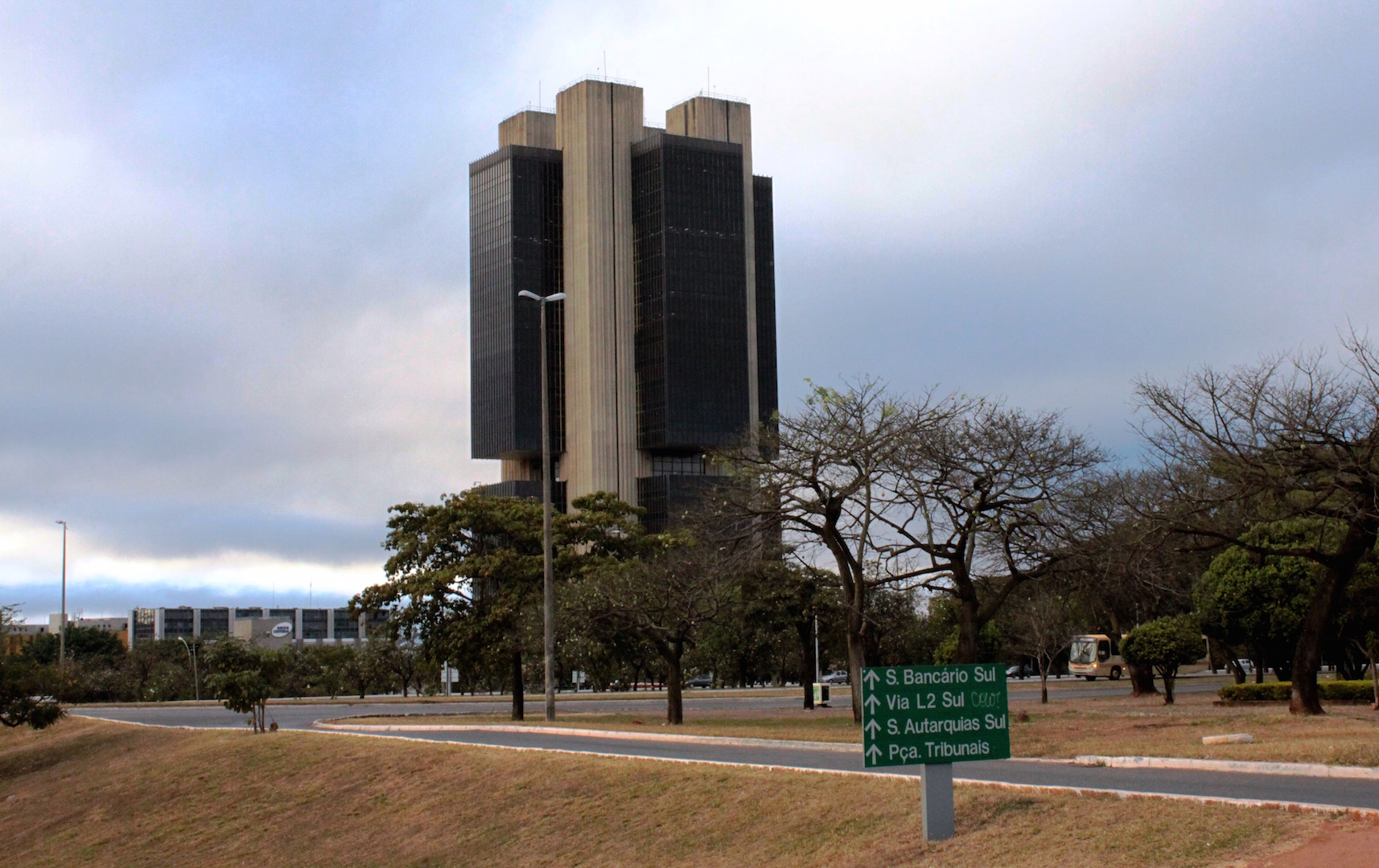 Brazil, Brasilia,Central Bank report shows largest public deficit in 15 years for 2016