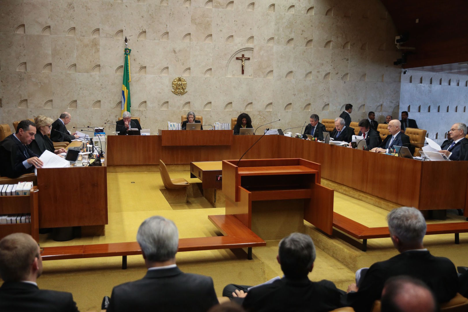 Brazil, Brasilia,Supreme Court Justices vote on whether to allow Renan Calheiros to maintain Speaker seat at Senate,