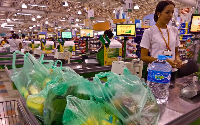 Retail Sales Decline 8.2 Percent from Last Year in Brazil