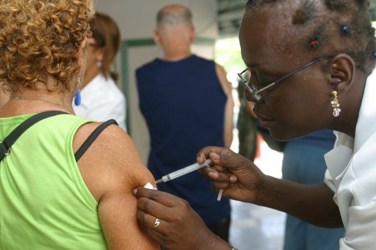 State of Rio to Receive 250,000 Yellow Fever Vaccines
