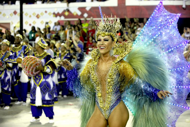 Final Six Samba Schools Parade in Rio Carnival 2017