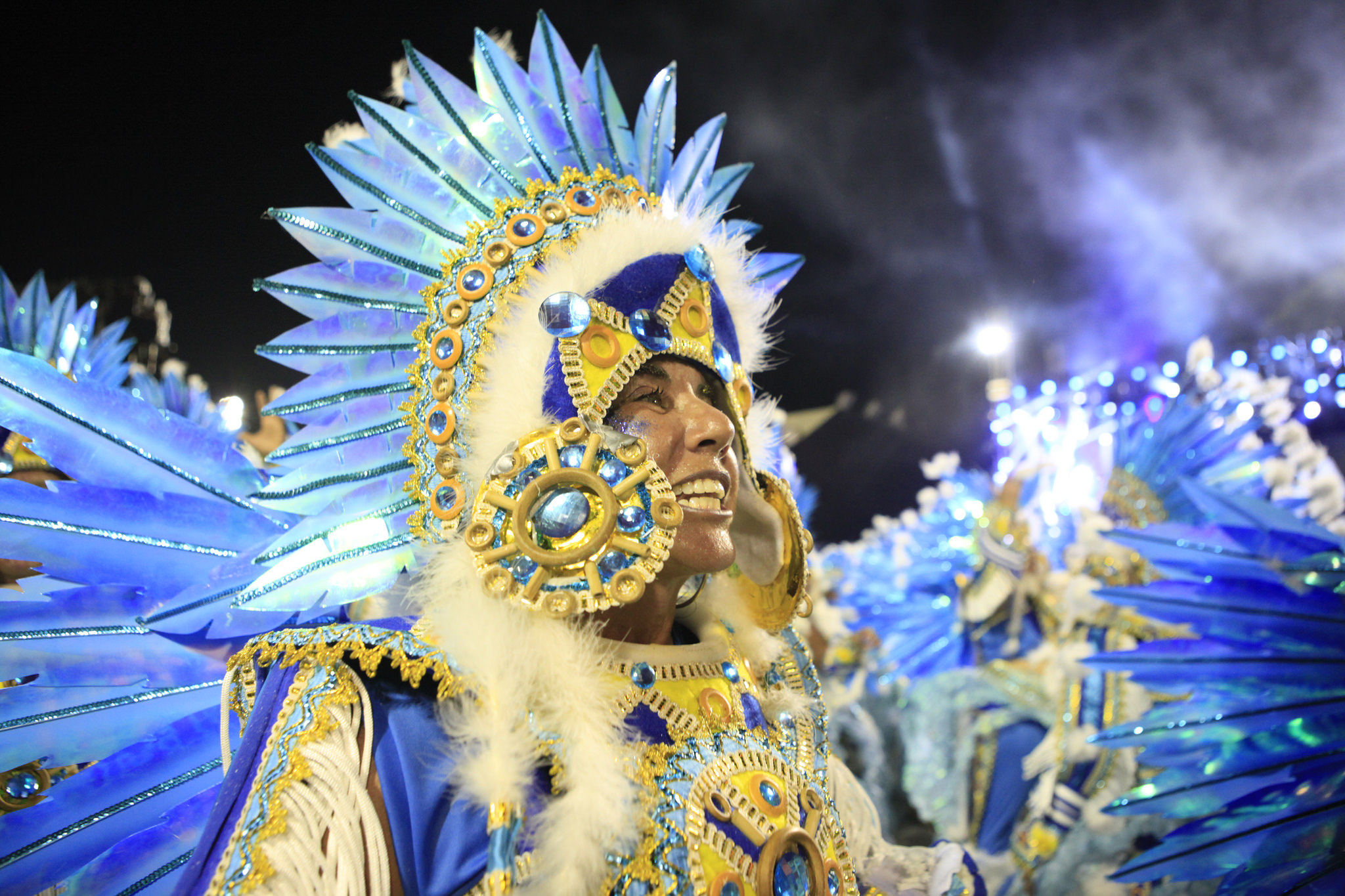 Portela performing in 2017's samba parade competition, photo by Raphael David/Riotur. Brazil, Brazil News, Rio de Janeiro, Samba Schools, Carnival, Carnival 2017, Samba parade competition, Grupo Especial, Portela, Portela Samba School, Champions Parade, Special Group