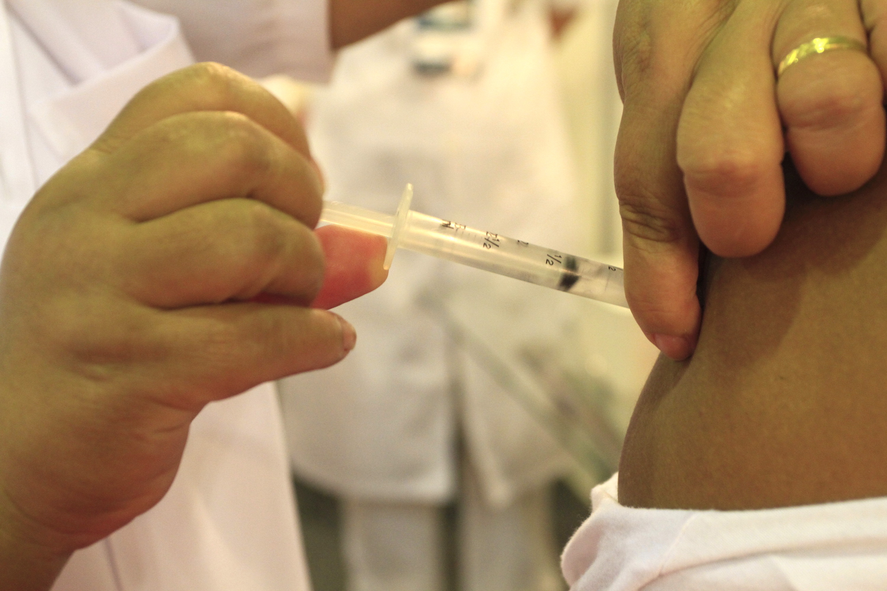 yellow fever vaccinations in Rio de Janeiro, Brazil, Brazil News