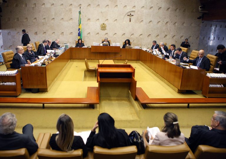 Brazil, Brasilia,Brazil's Supreme Court decides to get avowal from Congress to remove lawmaker,
