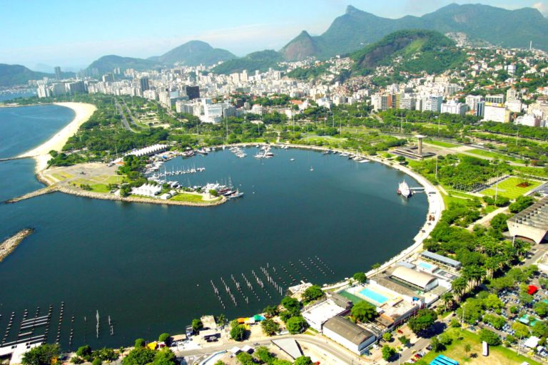Glória: Culture and Historical Charm in Centro Rio de Janeiro