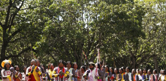 Brazil, Brasilia,Indigenous women arrive at Terra Livre, week-long indigenous camp out in Brasilia, Brazil