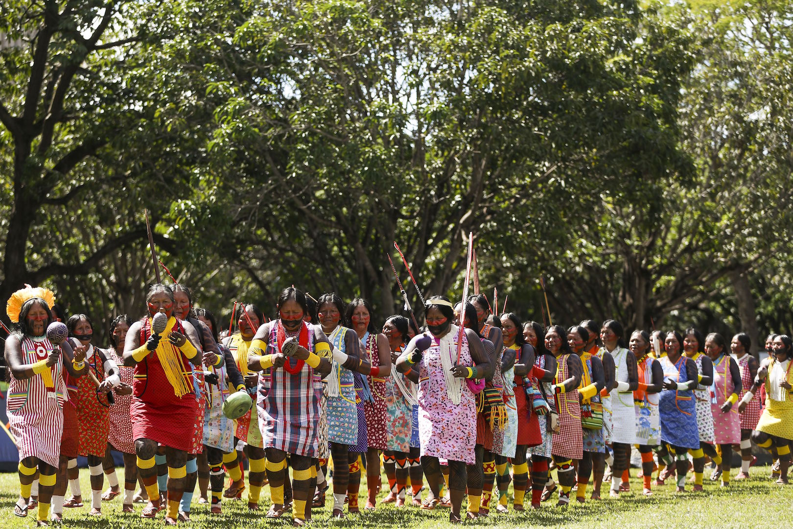 Brazil, Brasilia,Indigenous women arrive at Terra Livre, week-long indigenous camp out in Brasilia, Brazil