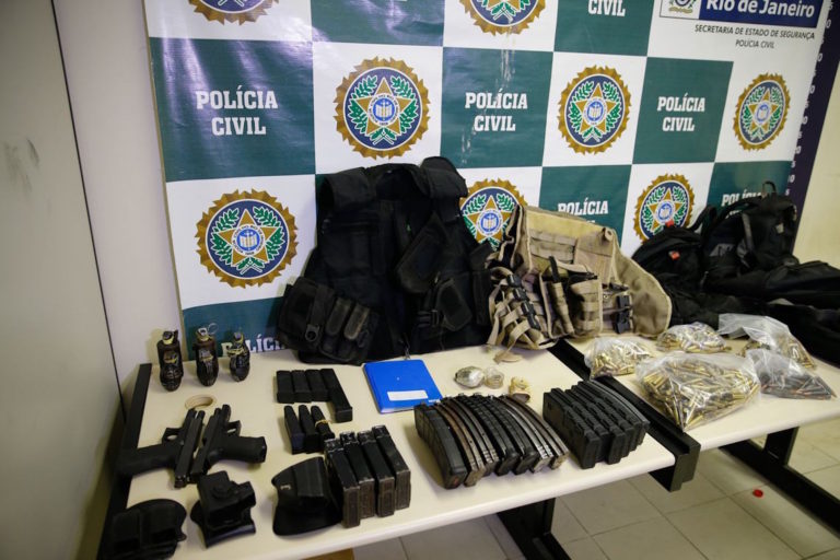 Brazil,Illegal weapons and ammunition apprehended near Rocinha favela community