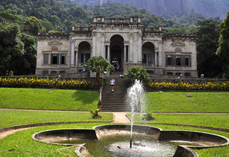 Jardim Botânico: Rio’s Garden Park Neighborhood in Zona Sul