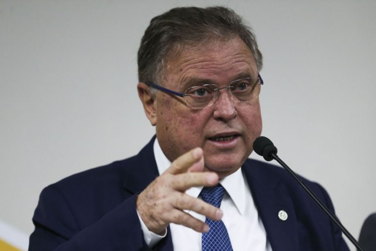 Brazil’s Minister Warns of Trade Disruption with Arab Countries and China