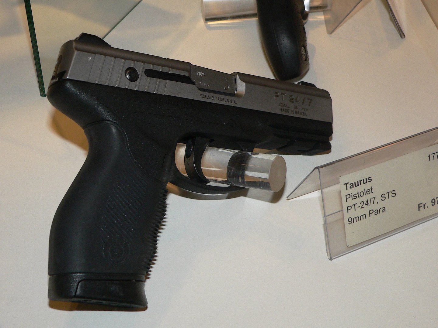 Brazil,Brazilian firearms manufacturer, Taurus, registered a steep decline in share prices after easing of arms sales decree was announced.