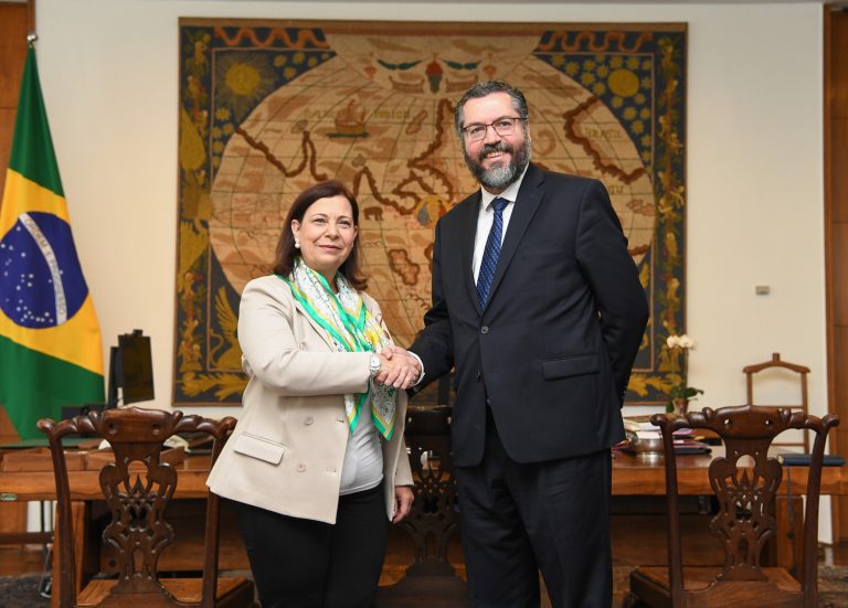 Brazil,Brazil's Foreign Minister, Ernesto Araújo, met with Venezuelan ambassador to Brazil, Maria Teresa Belandria, on Monday.