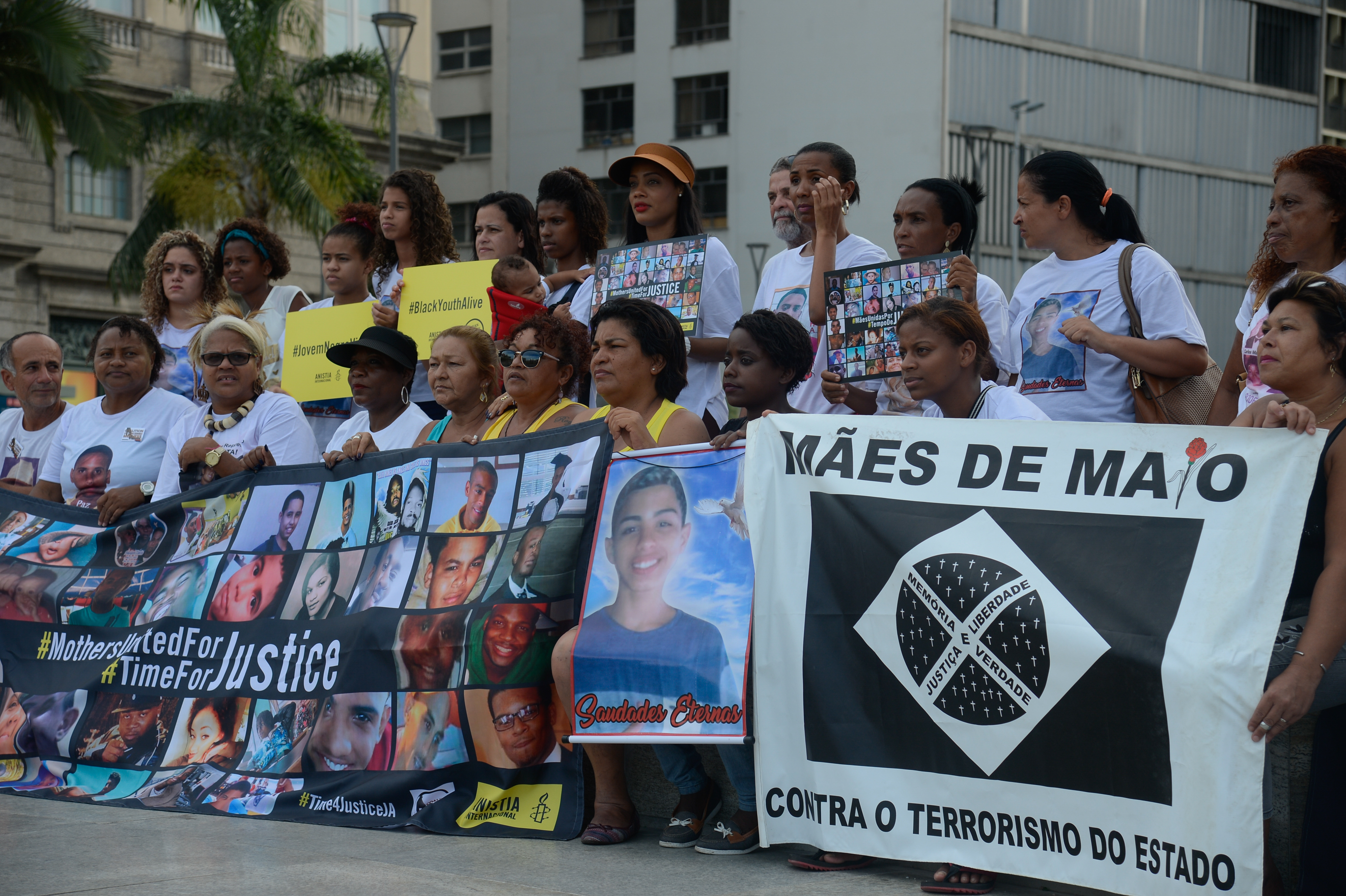 In 2015, seven out of ten Brazilian murder victims were black, Rio de Janeiro, Brazil, Brazil News,