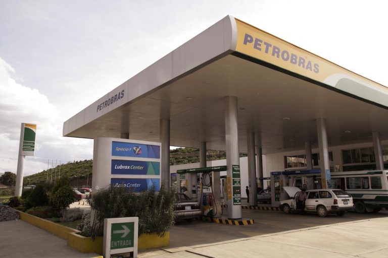 Brazil’s Petrobras Sees Shares Plummet After Price Hike Cancellation