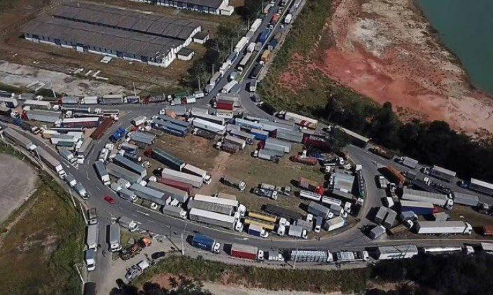 Truckers in the Southern region of Brazil blocked federal highways during nine-days in May 2018 leading to chaos in Brazil.