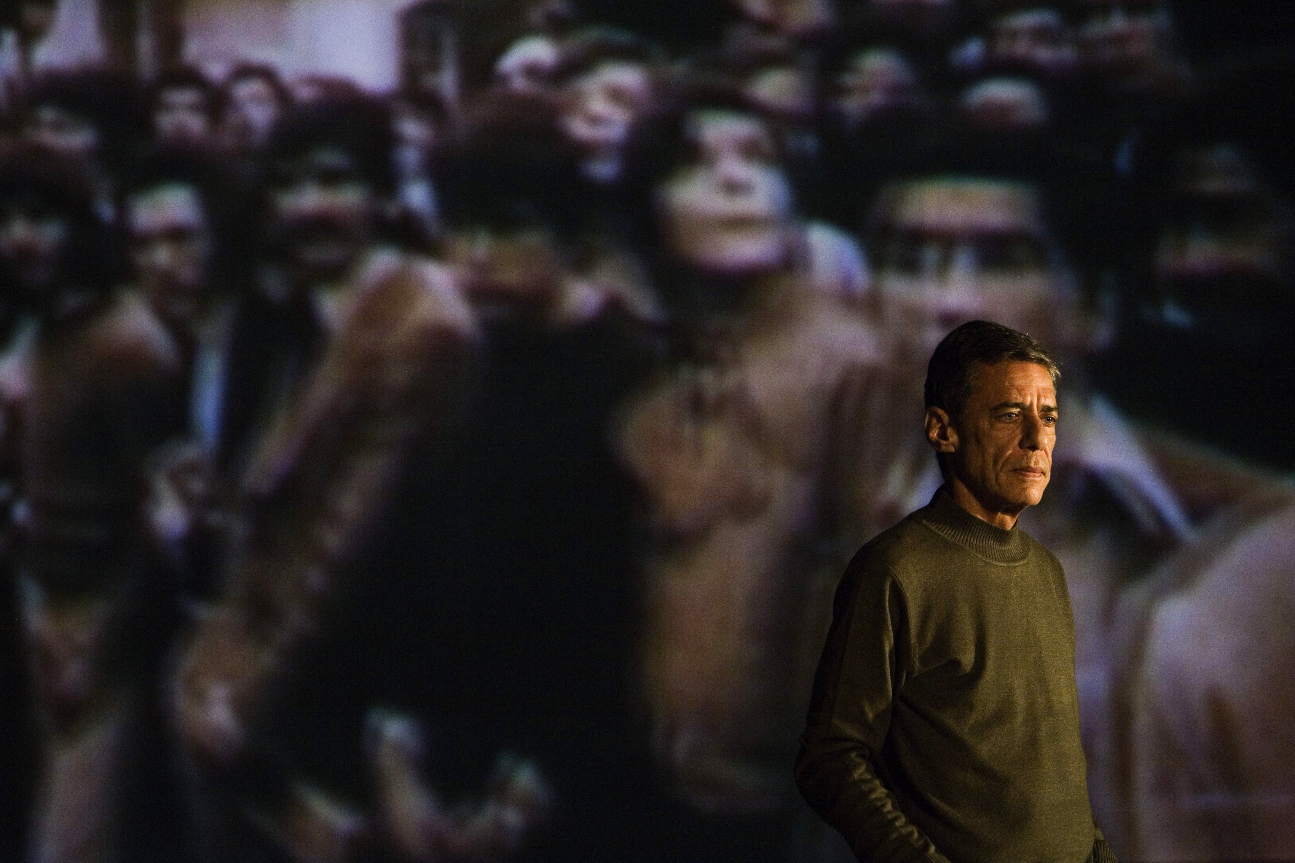 Fados Year : 2007  Director : Carlos Saura  Chico Buarque de Hollanda. Image shot 2007. Exact date unknown.
