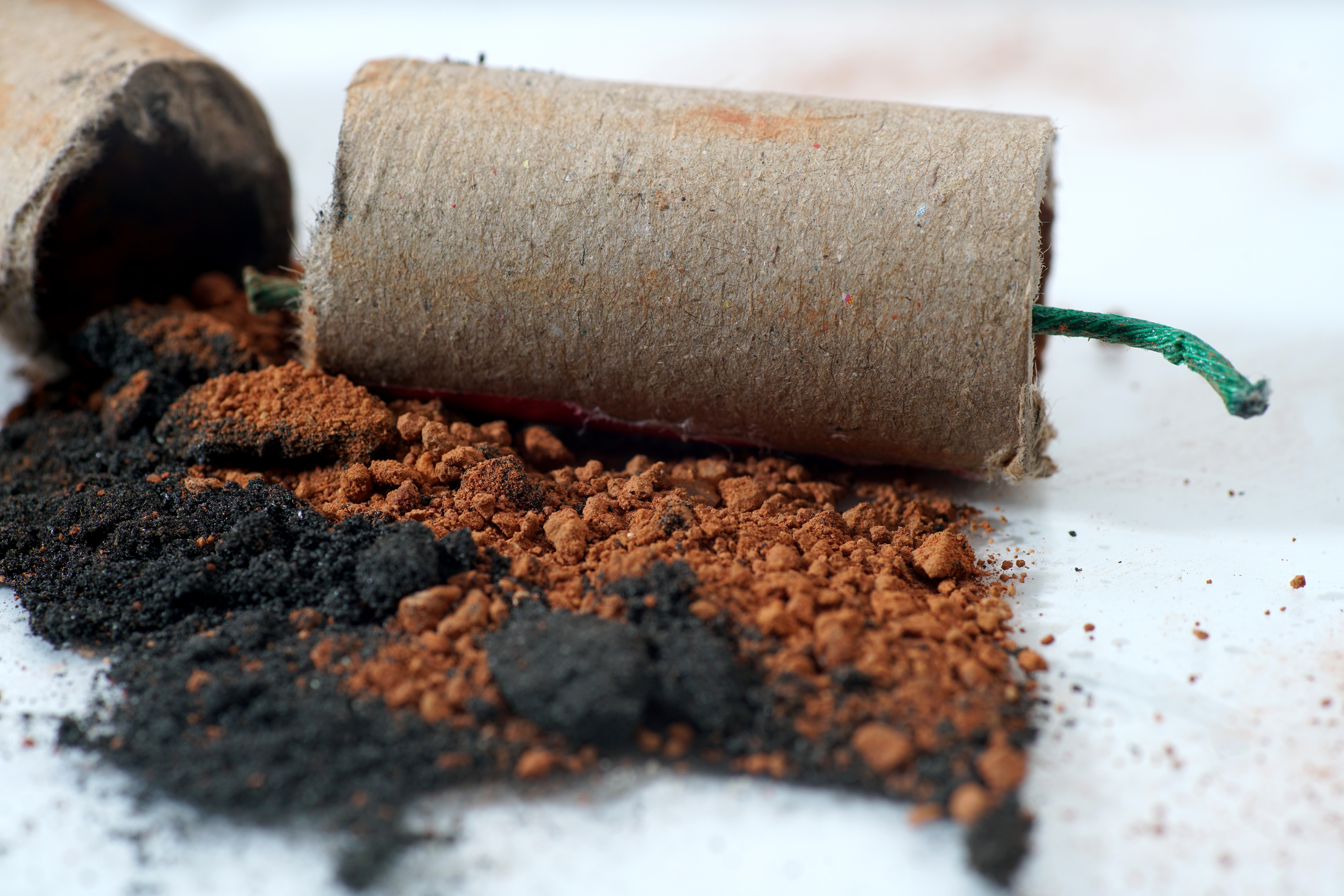 Contents of a fireworks body with disguise and black powder