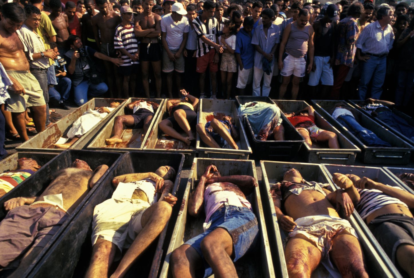 Police violence Slaughtering of slum dwellers in Rio de Janeiro Brazil in 1993 known as Massacre de Vigario Geral. Image shot 1993. Exact date unknown.