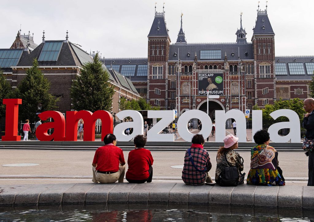 Our Famous Sign Amsterdam's Famous Sign Is Reinstalled to Support Preservation of the ...