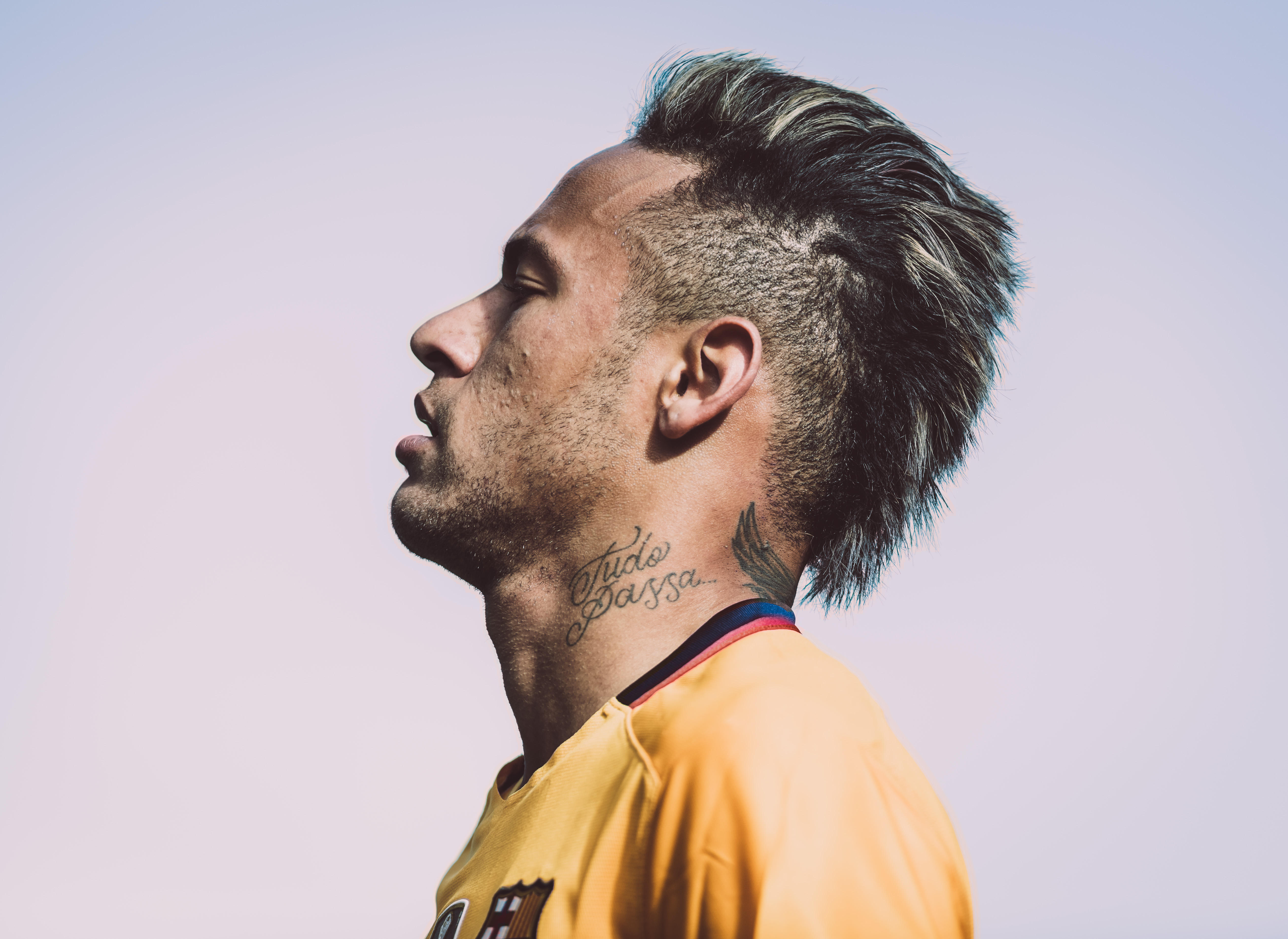 Neymar Jr during the match between Levante and FC Barcelona.