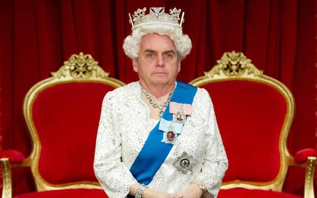 The President says Legislative has superpowers and wants to turn him into "a Queen of England", who reigns, but does not rule.