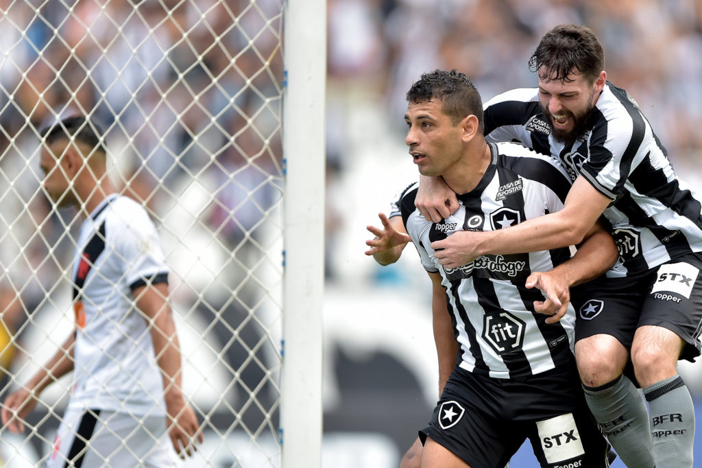 The cool finish of thirty-three-year-old striker Diego Souza made all the difference in Botafogo’s Sunday afternoon clash with Vasco da Gama, Rio de Janeiro, Brazil, Brazil News,