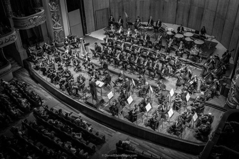 Petrobras Symphony Orchestra to Play Metallica’s “Black Album” this Wednesday
