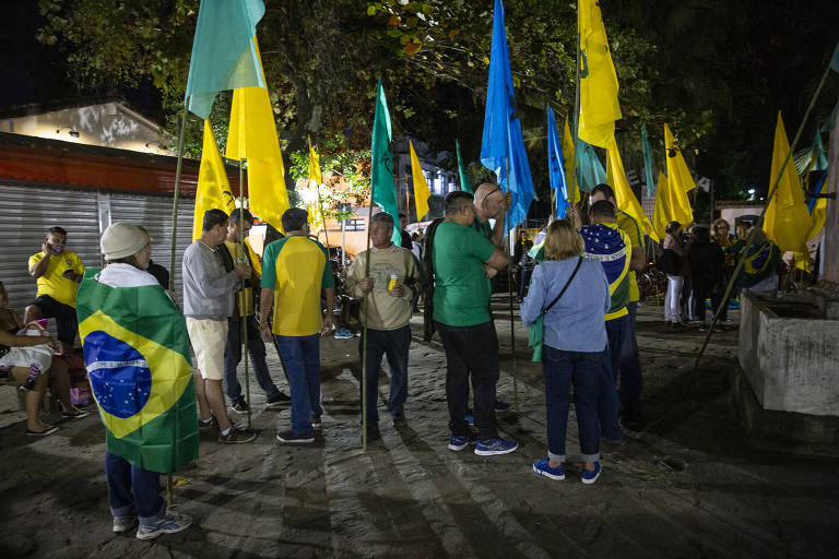 Pro-Moro Rally Aimed at Silencing Greenwald and Duvivier Talks at FLIP
