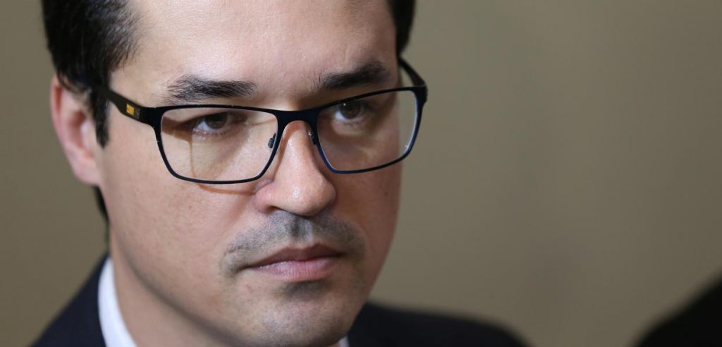 The audio strengthens the argument that there was political action by the prosecutors against the leftist.