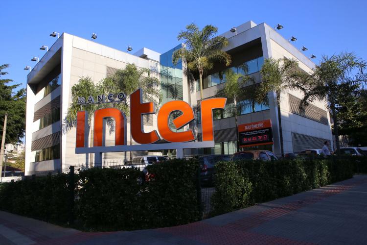 The share offering comes fifteen months after Banco Inter went public on the São Paulo stock exchange