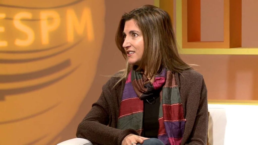 Patrícia Campos Mello is an award-winning reporter and columnist at the daily Folha de S. Paulo, one of Brazil's biggest news outlets. (Photo internet reproduction)