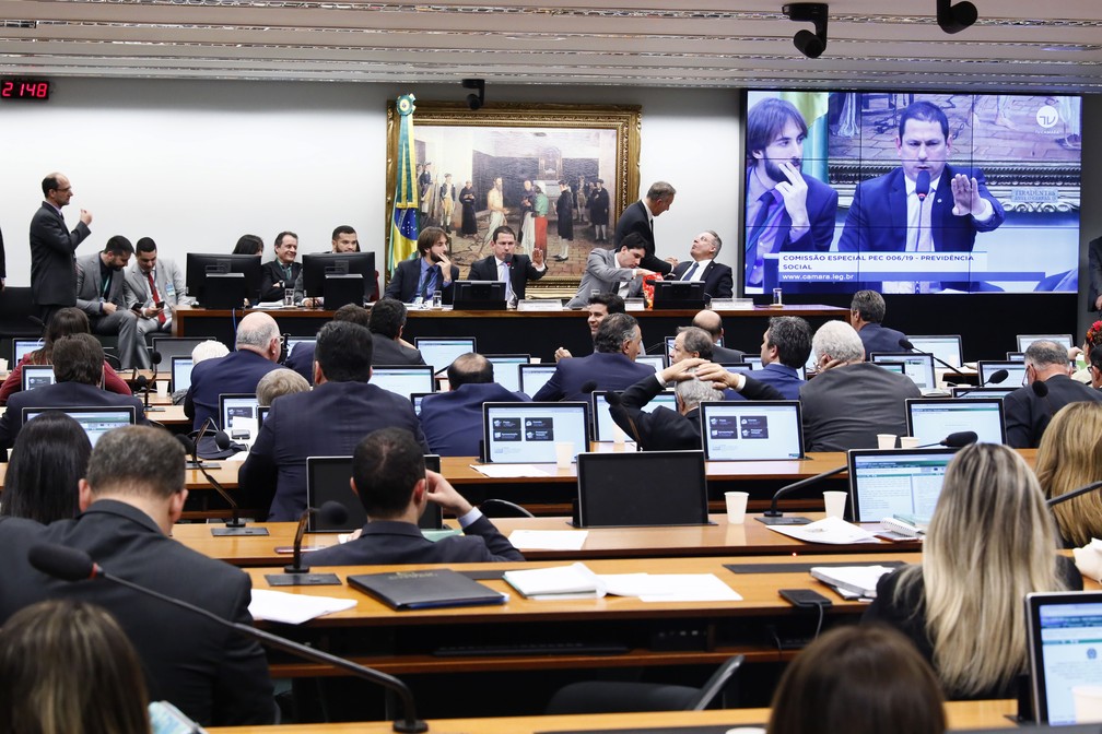 The special committee on the welfare reform in the Chamber of Deputies.