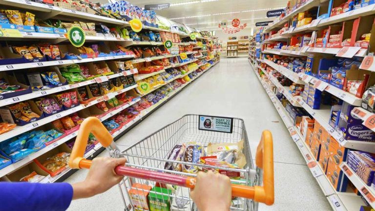 Household Consumer Spending Intention in Brazil Drops 1.7 Percent in July