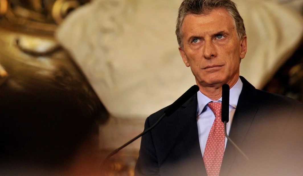 Critics regard the search as an attempt by President Mauricio Macri's government to intimidate one of the country's few opposition media.