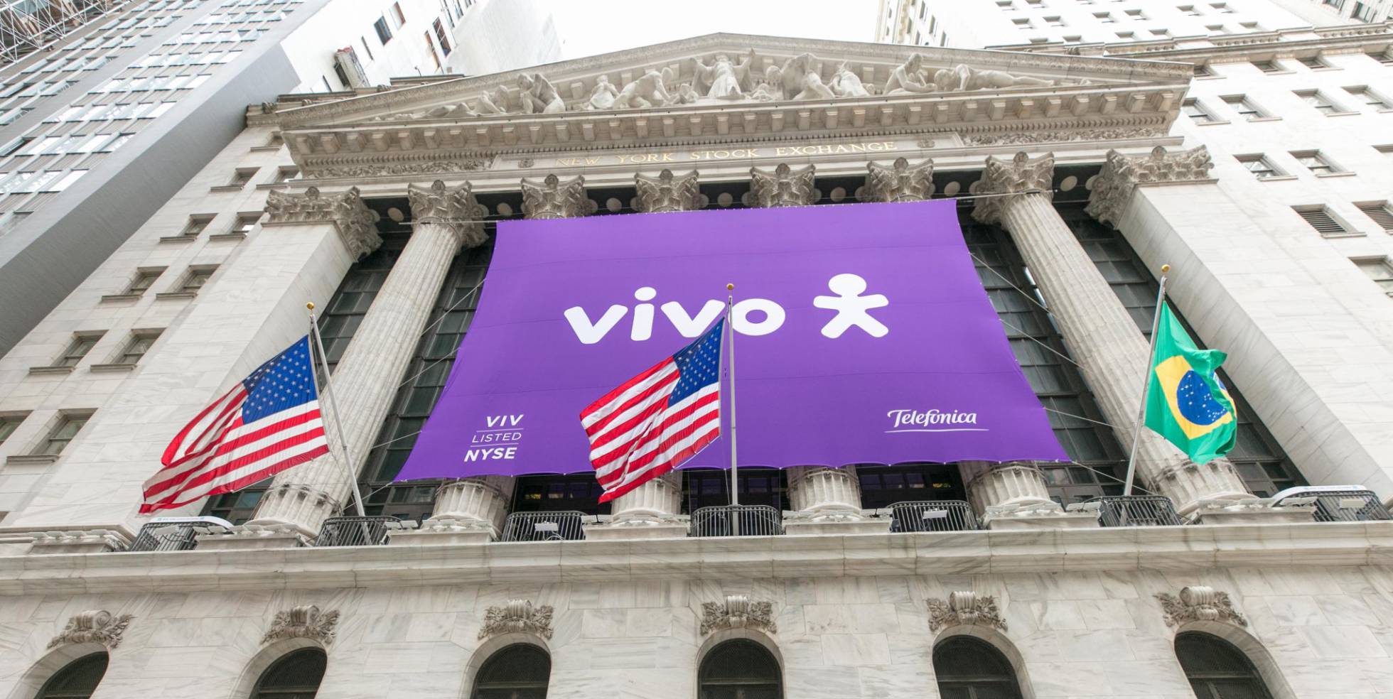 In 2018, Vivo celebrated 20 years in the list of the New York Stock Exchange.