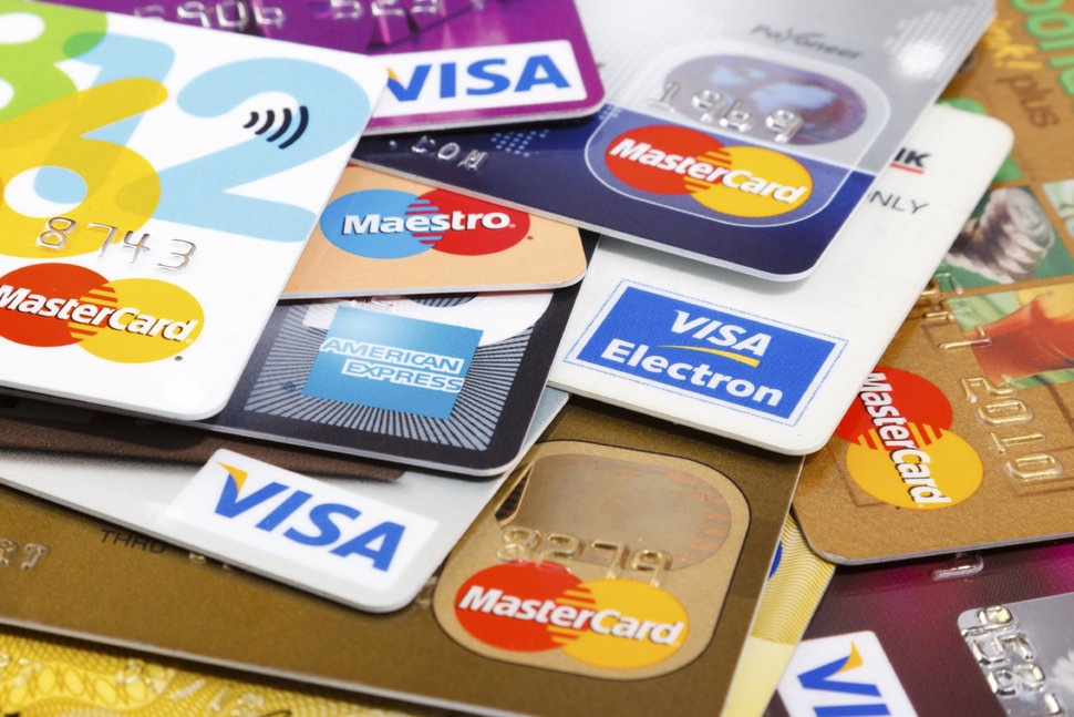 We are living a process of digitalization of payments, in which we have more and more consumers all over the country using cards and other digital media, either in person, or through the Internet or applications