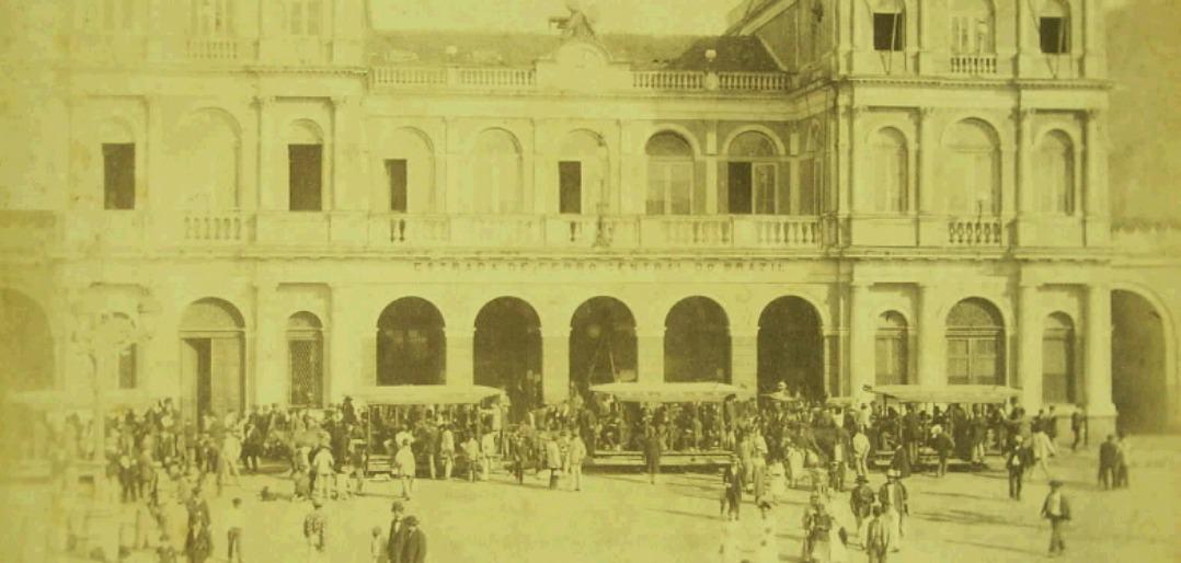 A historical picture of the Brazilian Central Station.