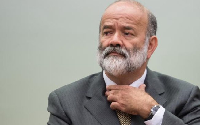 At the same time, João Vaccari Neto was convicted of crimes of gang formation