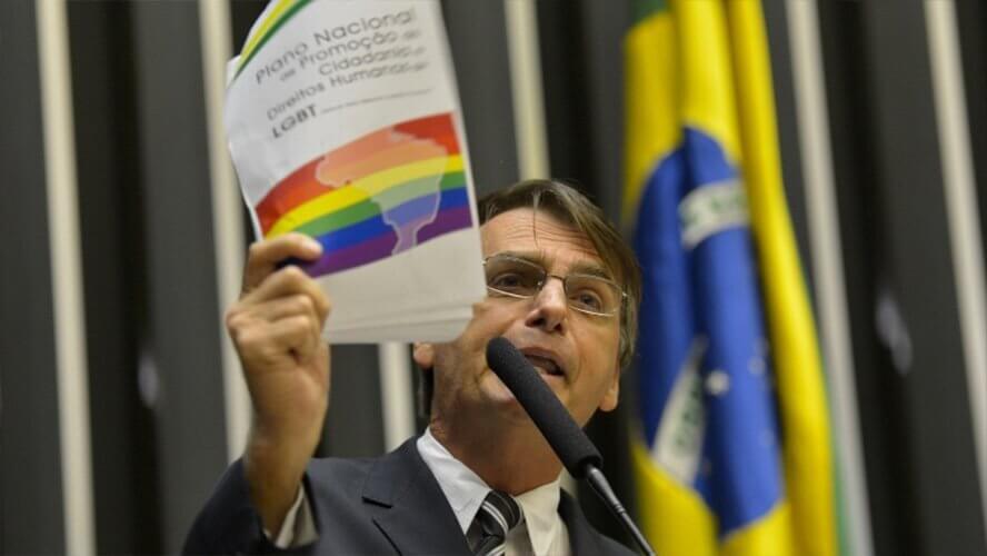 Brazilian President Jair Bolsonaro said that it makes no sense to make a film with LGBT theme, that "it's money thrown away."