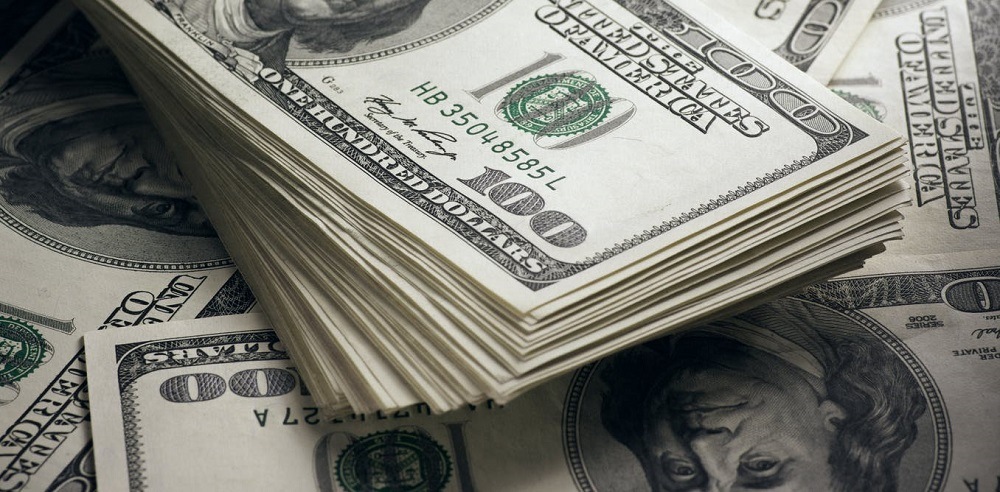Dollar Hits 2019 Maximum, Closing at R$4.17 as Market Eyes GDP, External Uncertainties