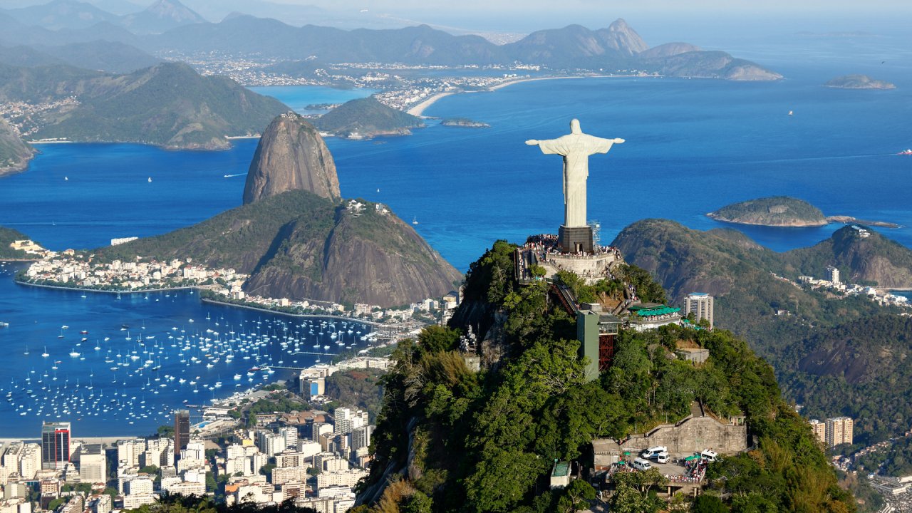 The significance of these findings highlights the popularity of Rio and showcases the adoration of both tourists and residents alike that have posted about the Marvelous City more than 23 million times.