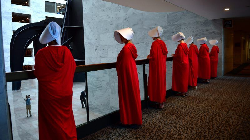 The award-winning TV series "The Handmaids Tale" is one of Hollywood's answers to rampant conservatism in the U.S. (Photo internet reproduction)