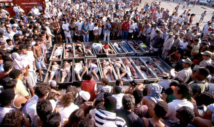 The Eldorado do Carajás massacre (Portuguese pronunciation: [mɐˈsakɾi dʒi ɛwdoˈɾaðu ðus kɐɾɐˈʒas]) was the mass killing of nineteen landless farmers who were squatting at a private ranch. They were shot by military police on April 17, 1996, in the southern region of the Pará state, Brazil.