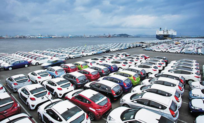 Argentina accounts for Brazil’s fourth-largest export and import market. The country's top imports from Brazil are cars, vehicle parts, petroleum gas, and refined petroleum.