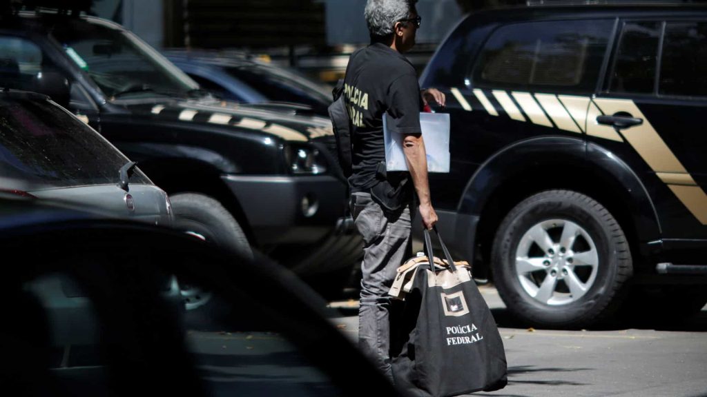 The Federal Police (PF) launched Tuesday morning, September 3rd, Operation 'Vagatomia', which investigates a fraud scheme in the concession of student loans from the Federal Government