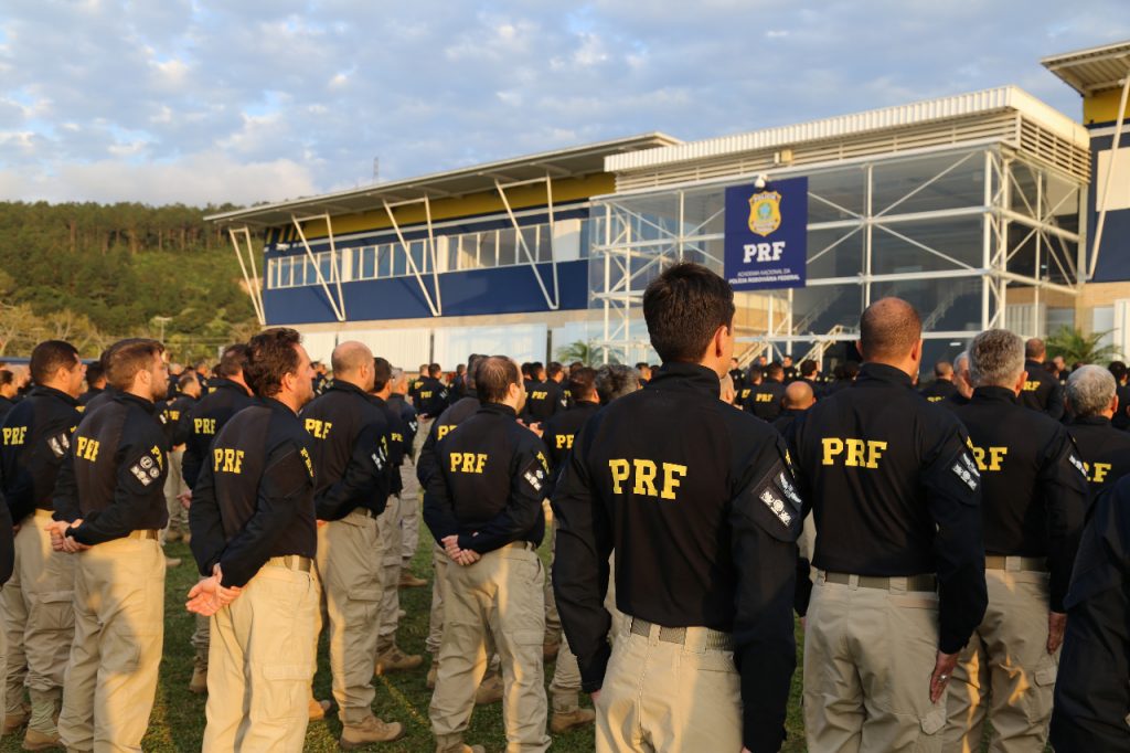 The academy's firing range is regarded as an international reference, including by members of the FBI, the U.S. police.