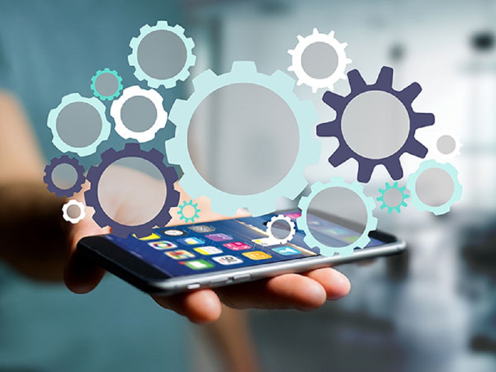 Mobile Market Could Suffer Its Biggest Decline Ever, Report Says