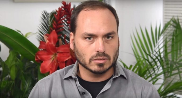 Flavio Bolsonaro’s Brother Carlos Now Also Suspected of Hiring “Ghost Employees”
